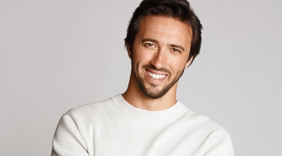 Jean-Maxime Charbonneau, TRAᴹᴰ, thérapeute en relation d'aide