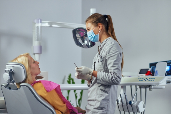 L'ACDQ lance la campagne publicitaire « Mon dentiste » 