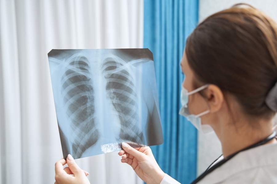 Près d'un Canadien sur deux n'a reçu aucun vaccin contre les principales maladies respiratoires sondées