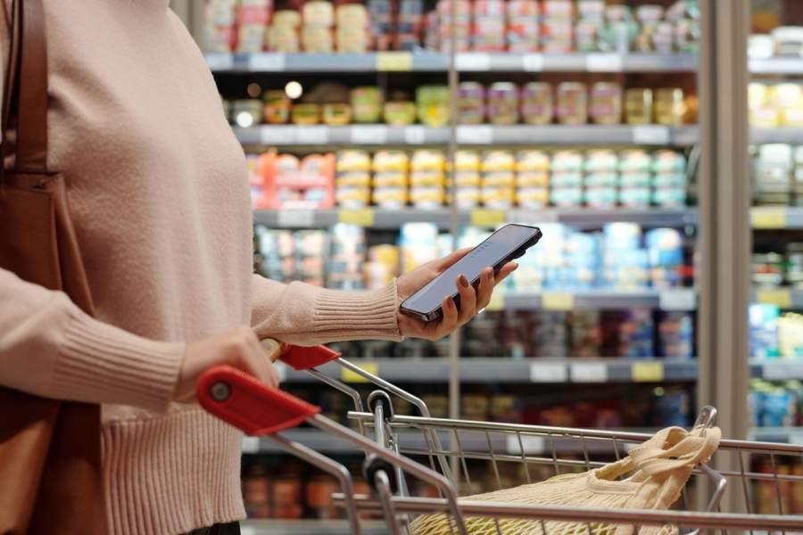 Une famille de quatre personnes doit prévoir 293 $ par semaine