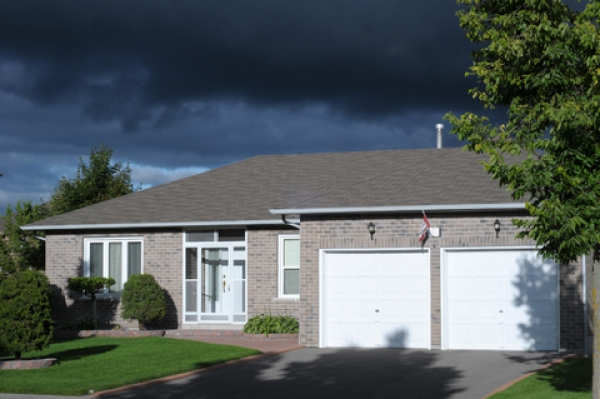 L'amiante : pourquoi exposer le Québec plus qu'ailleurs?