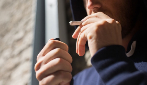 Seuls les pharmaciens peuvent assurer une distribution sécuritaire pour les patients